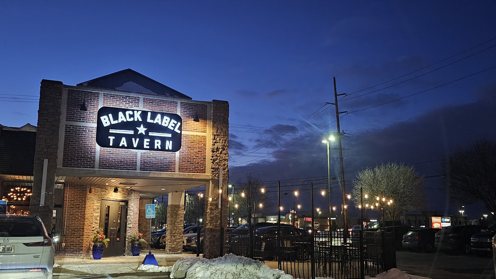 Black Label Tavern Shelby — photo
