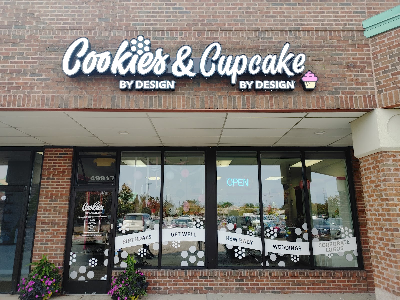 Cookies & Cupcake By Design — photo