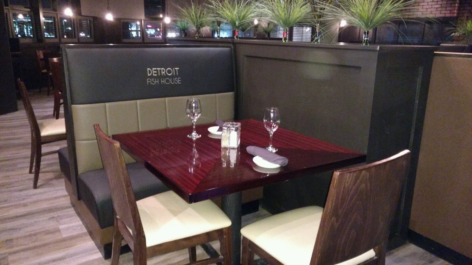 Detroit Fish House: Steak and Oyster Bar in Shelby Township