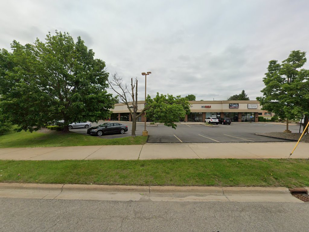 DR. BRIAN A. SCOLARI in Shelby Township