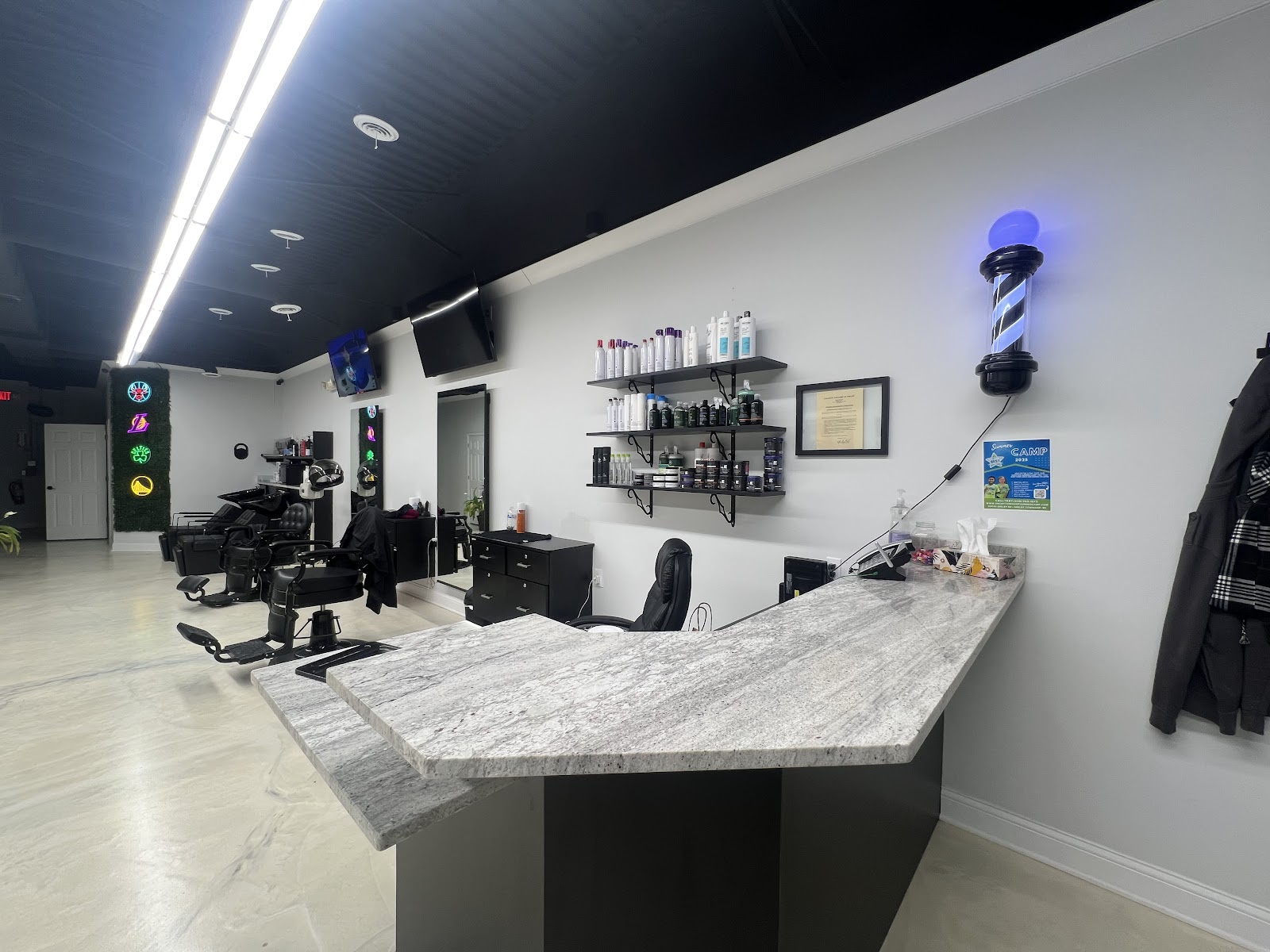 Gifted Hands Barber Studio — photo