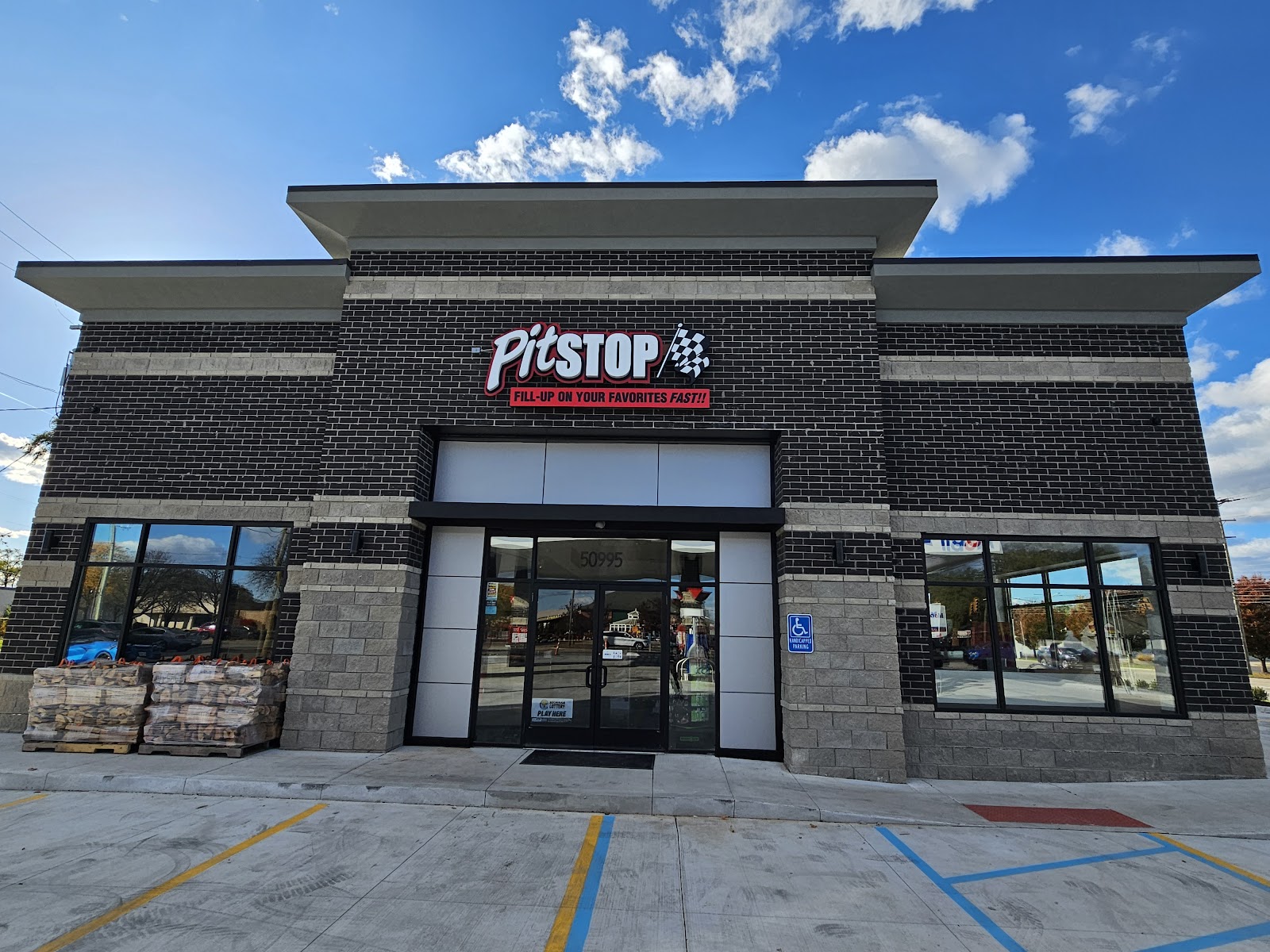 Pitstop Shelby in Shelby Township