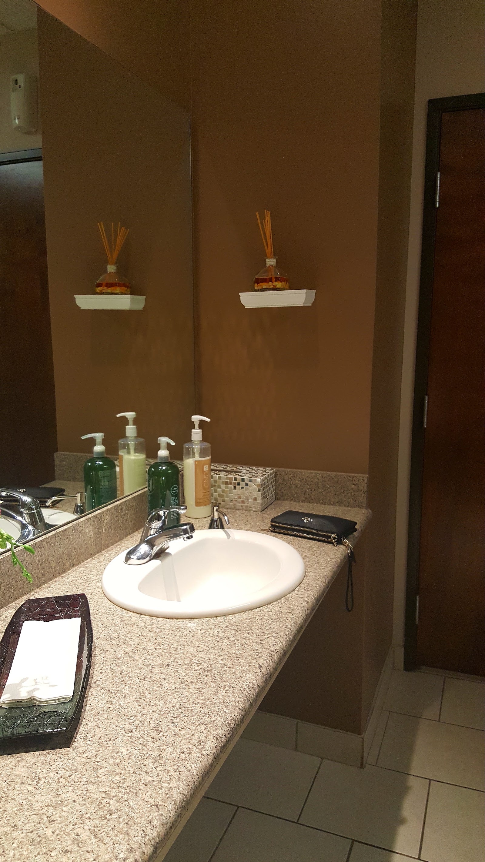Premier Salon Suites in Shelby Township