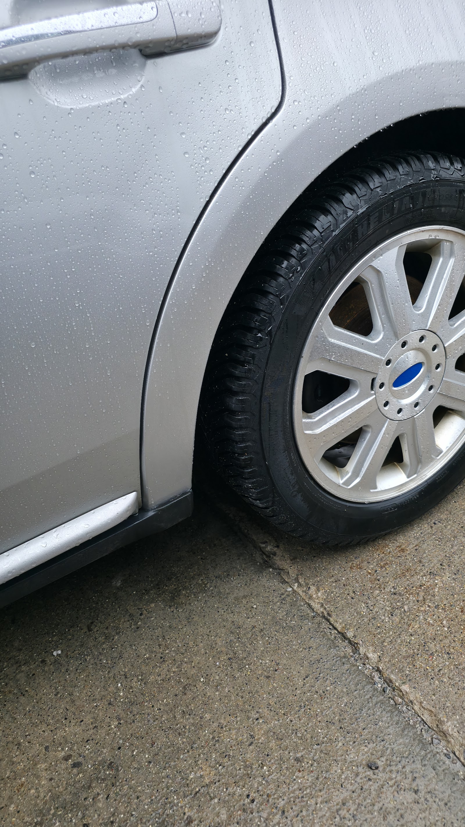 REW Auto Body — photo