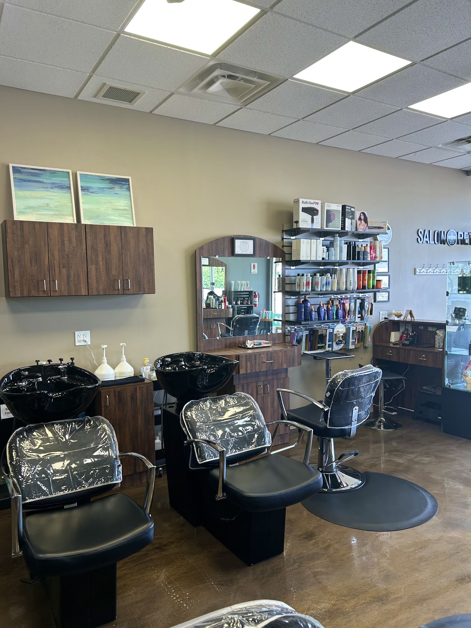 Salon Reta — photo